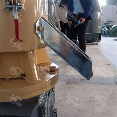バイオマスペレット燃料製造機